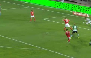 Odisseas Vlachodimos em três defesas espetaculares para valer Supertaça antes dos golos – SL Benfica 5-0 Sporting CP