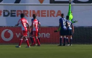 Rafael Defendi evita dois golos entre precipitação – CD Aves 2-3 FC Famalicão