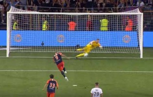 Romain Salin estreia-se a defender penalti e sequência – Montpellier 0-1 Rennes FC
