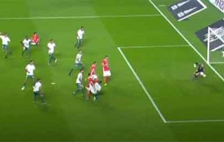 Giorgi Makaridze assina defesa de nível antes de errar em golo sofrido – SL Benfica 1-0 Vitória FC