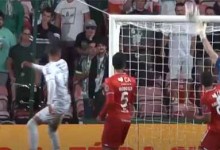 Giorgi Makaridze espalma cabeceamento – Gil Vicente FC 0-0 Vitória FC