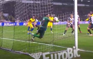 Rafael Bracali destaca-se em defesa vertiginosa – Boavista FC 0-1 FC Porto