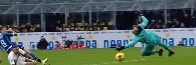 Antonio Mirante exibe-se com duas defesas espetaculares – FC Inter 0-0 AS Roma
