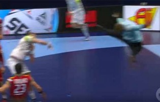 Alfredo Quintana destaca-se em quatro intervenções de nível – Portugal 24-29 Eslovénia (Euro 2020)