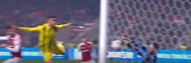 Cláudio Ramos assina defesa espetacular no último grito – SC Braga 2-1 CD Tondela