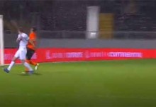Pawel Kieszek impede golo em defesa vertiginosa – Vitória SC 1-2 Rio Ave FC