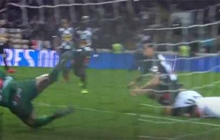 Helton Leite faz duas defesas espetaculares entre outras – Boavista FC 2-0 Vitória SC