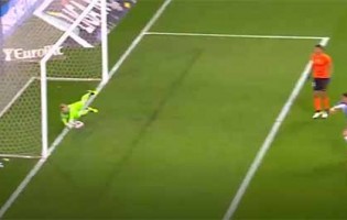 Pawel Kieszek destaca-se em intervenções de realce – FC Porto 1-1 Rio Ave FC