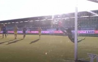 Babacar Niasse estreia-se com duas defesas vistosas – CD Tondela 0-1 FC Famalicão