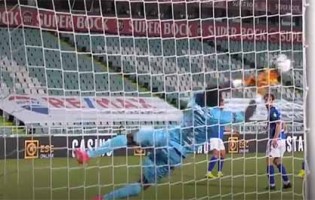 Hervé Koffi aparece duas vezes em dois minutos – Vitória FC 2-0 Os Belenenses