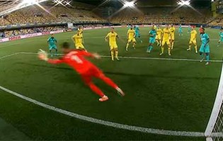 Sergio Asenjo faz defesa espetacular após sofrer – Villarreal CF 1-4 FC Barcelona