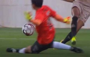 Shuichi Gonda impede golo no um-para-um – Portimonense SC 2-1 Boavista FC