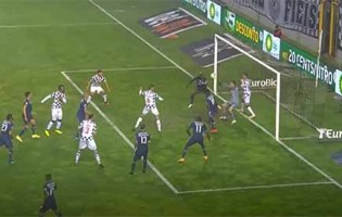 Agustín Marchesín respalda a bola duas vezes – Boavista FC 0-5 FC Porto