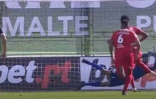 Daniel Guimarães defende dois penaltis e mais – CD Nacional 2-1 Gil Vicente FC