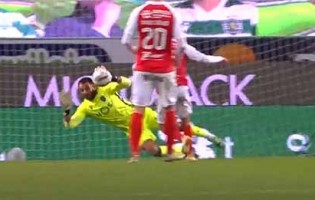 Antonio Adán impede golos em defesas destacáveis – Sporting CP 2-0 SC Braga