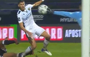 Vaná Alves protagoniza defesa destacável – FC Famalicão 0-1 Vitória SC