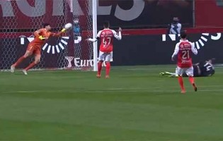 Matheus Magalhães destaca-se em defesas de nível – SC Braga 0-2 SL Benfica