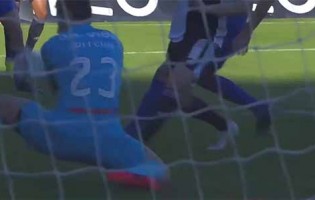 Stanislav Kritciuk tranca baliza ao bloquear incursão – SC Farense 0-1 Belenenses SAD