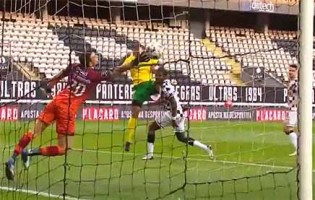 Léo Jardim tranca a baliza em defesa espetacular – Boavista FC 2-0 FC Paços de Ferreira
