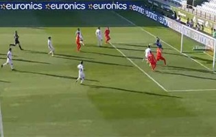 Pedro Trigueira intervém em dois lances – CD Tondela 0-2 SL Benfica