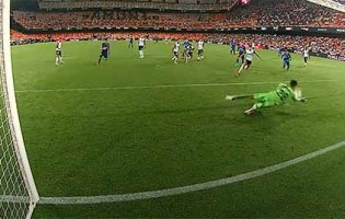 Giorgi Mamardashvili estreia-se e vale vitória em várias defesas – Valencia CF 1-0 Getafe CF