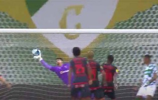 Matheus Magalhães faz defesa vistosa entre precipitação e erro com golo sofrido – Moreirense 2-3 SC Braga