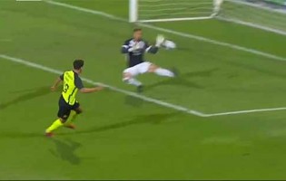 Marcelo Valverde assina várias defesas vistosas – CF Os Belenenses 0-4 Sporting CP