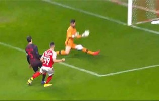 Ricardo Fernandes faz três defesas entre golos sofridos – SC Braga 6-0 CD Santa Clara
