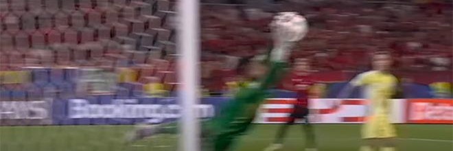 David Raya aparece em defesas dificultadas e a agarrar bola no final – Albânia 0-1 Espanha (Euro’2024)