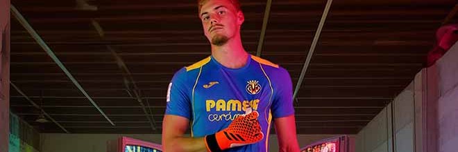 Filip Jörgensen renova pelo Villarreal CF em final de temporada de afirmação