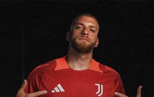 Michele Di Gregorio assina pelo Juventus FC após 2023/2024 em alta no Monza