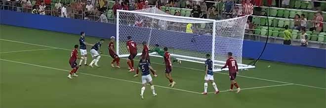 Patrick Sequeira esforça-se para defender várias vezes – Costa Rica 2-1 Paraguai (Copa América’2024)