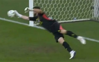 Unai Simón decide com defesas destacáveis enquanto Neuer faz intervenção complicada – Espanha 2-1 Alemanha (Euro’2024)