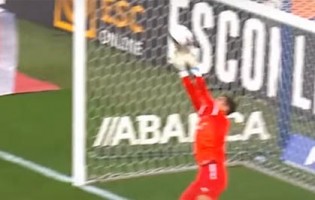 Jhonatan Luiz faz 10 defesas – FC Porto 2-0 Rio Ave FC