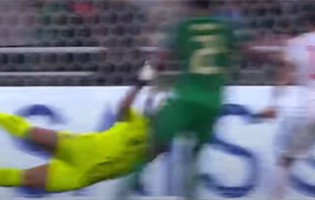 Ebrahim Lutfalla defende penalti e Ahmed Al-Kassar faz defesa vistosa – Arábia Saudita 0-0 Bahrain