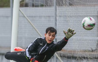 Tiago Amorim é chamado aos seniores do Vitória SC aos 14 anos