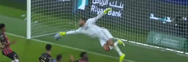 André Moreira faz várias defesas de nível em 10 intervenções – Al Hilal 3-2 Al Raed