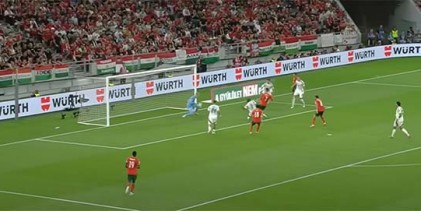 Balázs Tóth aparece diante de vários remates – Hungria 2-3 Portugal