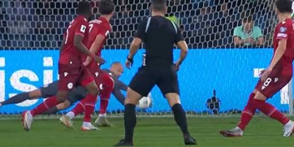 Ognjen Cancarevic herói enquanto Kelleherer evita desastre – Arménia 2-1 Irlanda