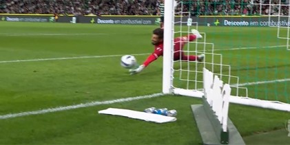 André Ferreira estreia-se a aparecer em duas defesas – Sporting CP 3-0 Moreirense FC
