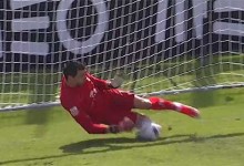 João Valido defende penalti entre outras intervenções – CD Nacional 1-2 FC Arouca