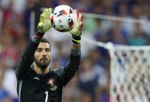 Rui Patrício encerra carreira com feitos nunca antes vistos entre guarda-redes Portugueses
