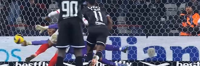 Charles Marcelo vence Taça da Liga com penalti defendido no último minuto – Vitória SC 2-1 SC Braga