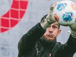 Tiago Sá: 20 anos de SC Braga enaltecidos pela liderança no balneário